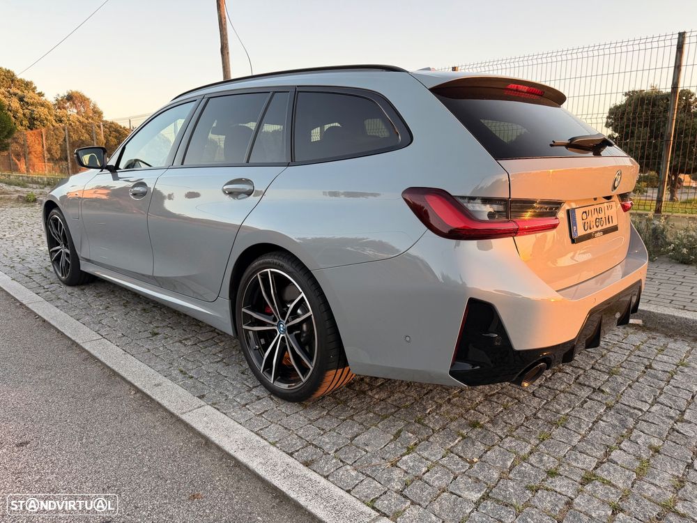 BMW 330 e Pack Desportivo M Auto - 4