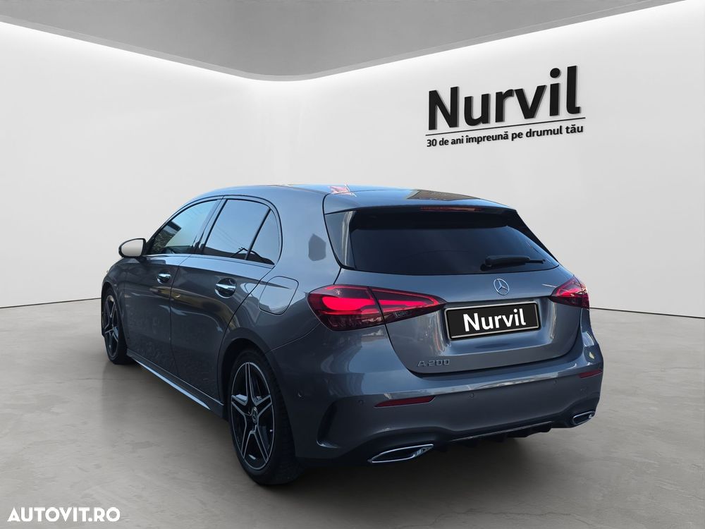 Mercedes-Benz A 200 - 4