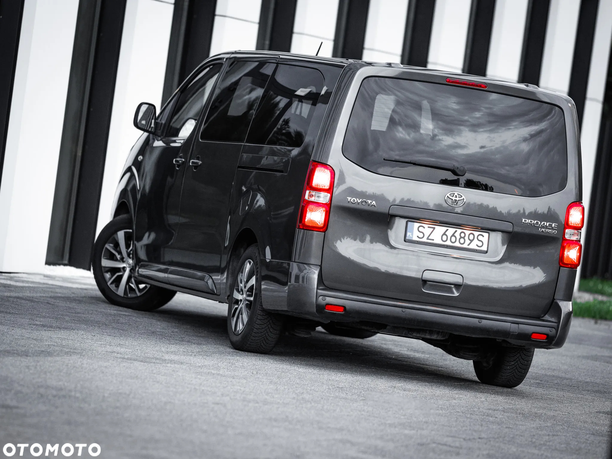 Toyota Proace Verso 2.0 D4-D Long Family - 5