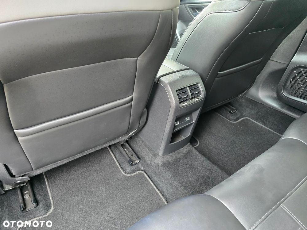 Citroën C5X 1.6 PHEV 225 Plus EAT8 - 19