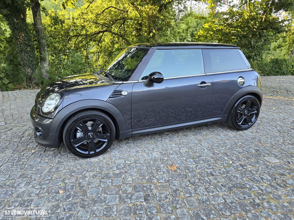 MINI 3 Portas Cooper D - 17