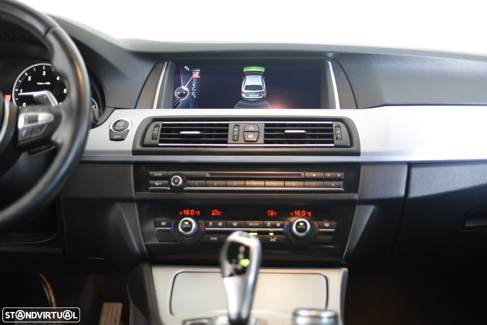 BMW 520 d Line Luxury Auto - 29