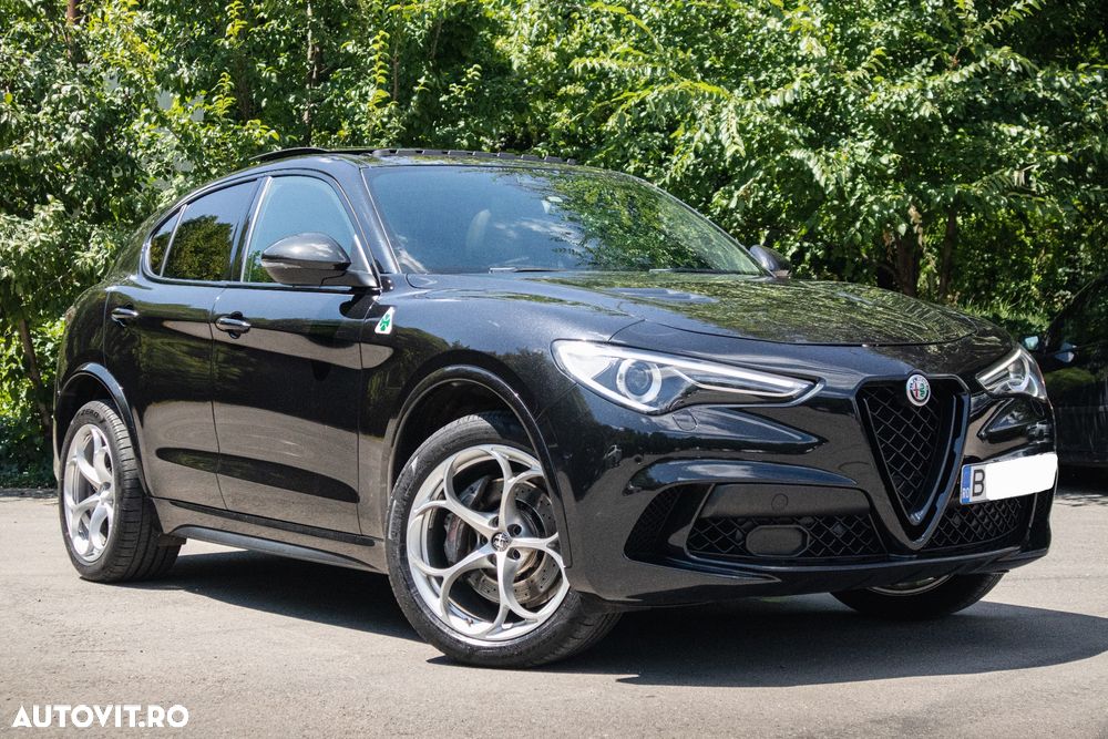 Alfa Romeo Stelvio 2.9 V6 Turbo AWD AT8 Quadrifoglio - 1