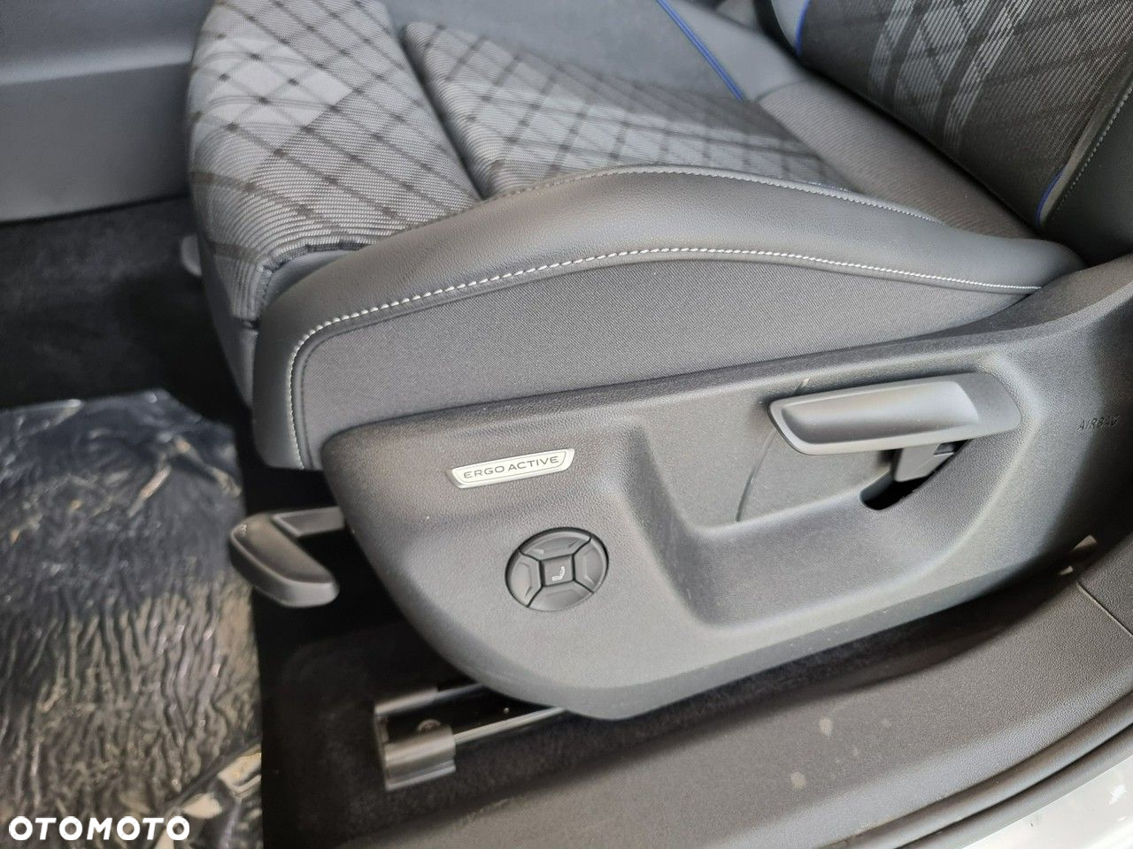 Volkswagen Tayron - 12
