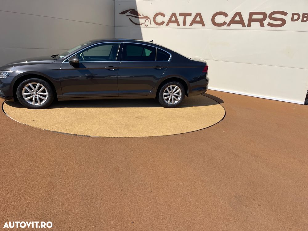 Volkswagen Passat - 7