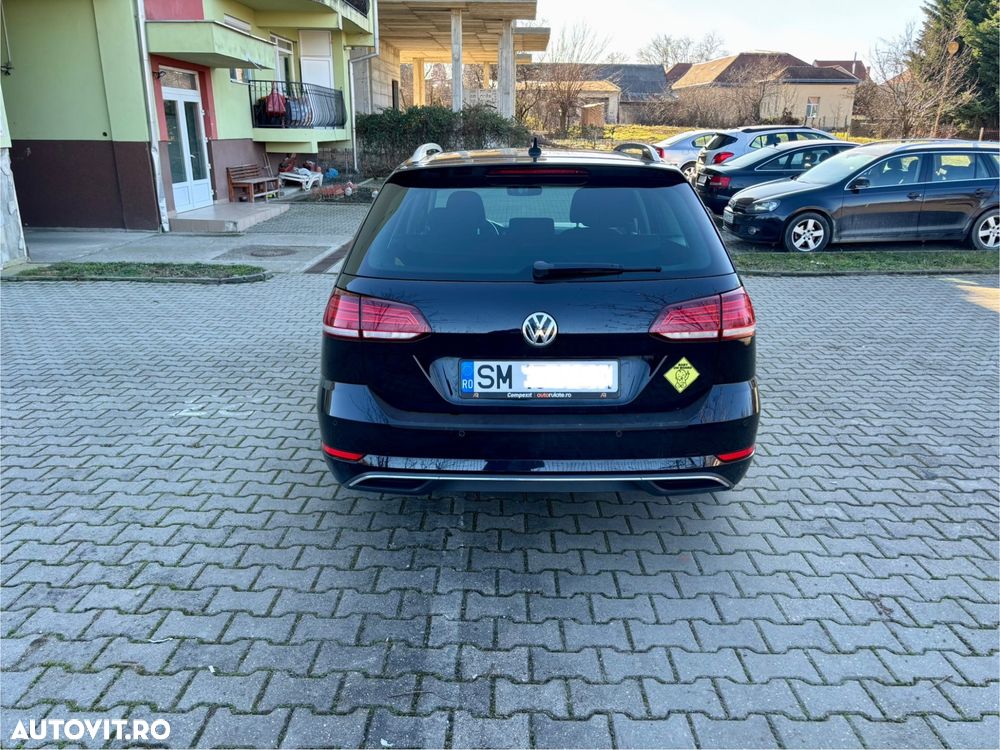 Volkswagen Golf 2.0 TDI DSG Comfortline - 4