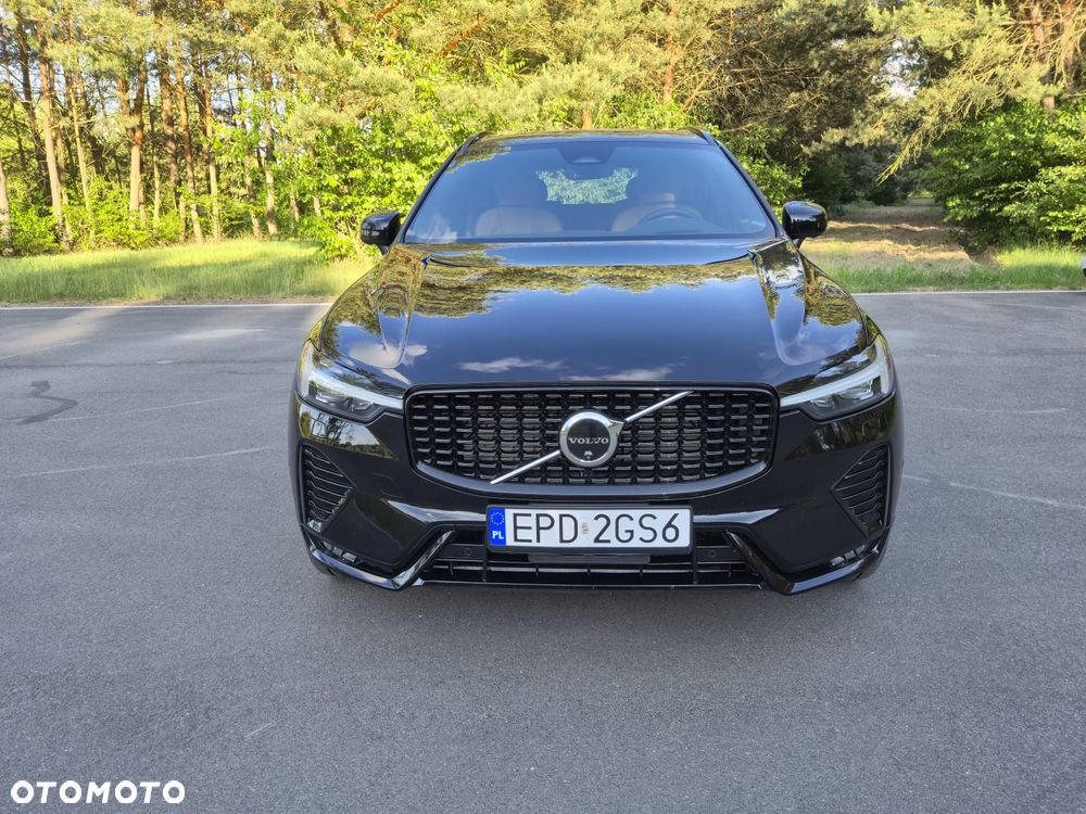 Volvo XC 60 B5 B AWD Ultimate Dark - 11