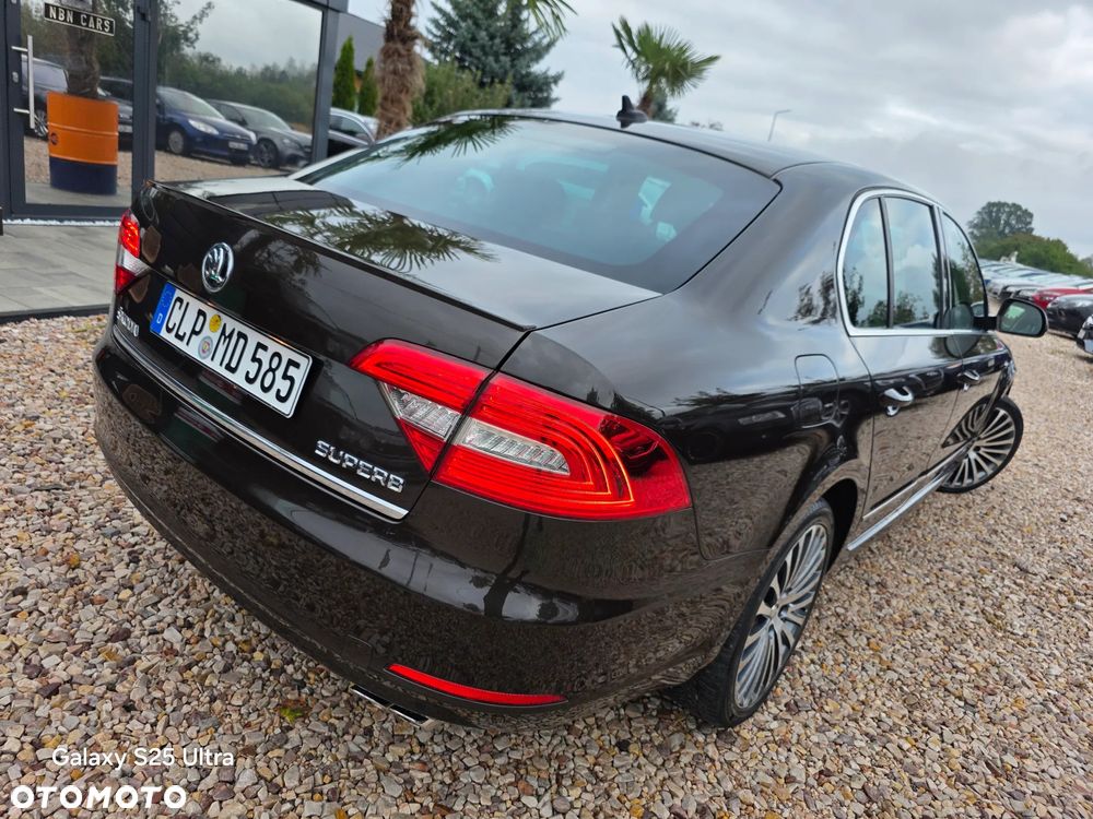 Skoda Superb 2.0 TSI DSG L&K - 17