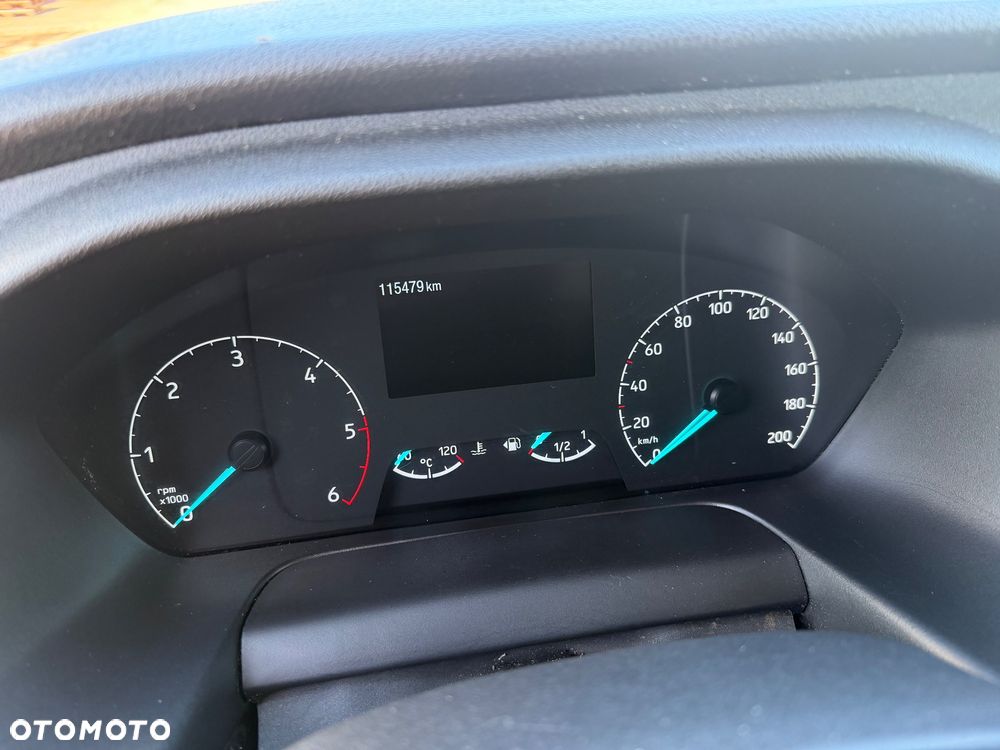 Ford Transit - 20