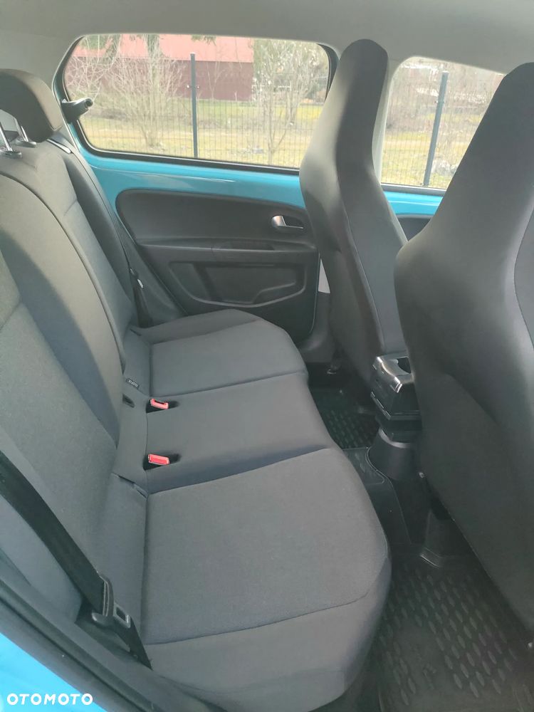 Volkswagen up! 1.0 Beats - 8