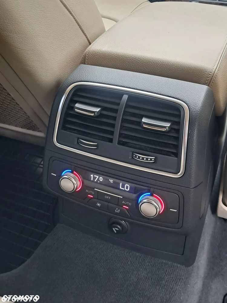 Audi A6 Avant 2.0 TDI Ultra S tronic - 24