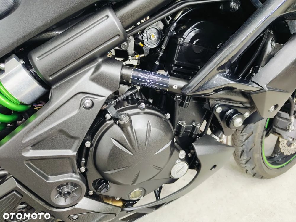 Kawasaki Versys 650 - 8