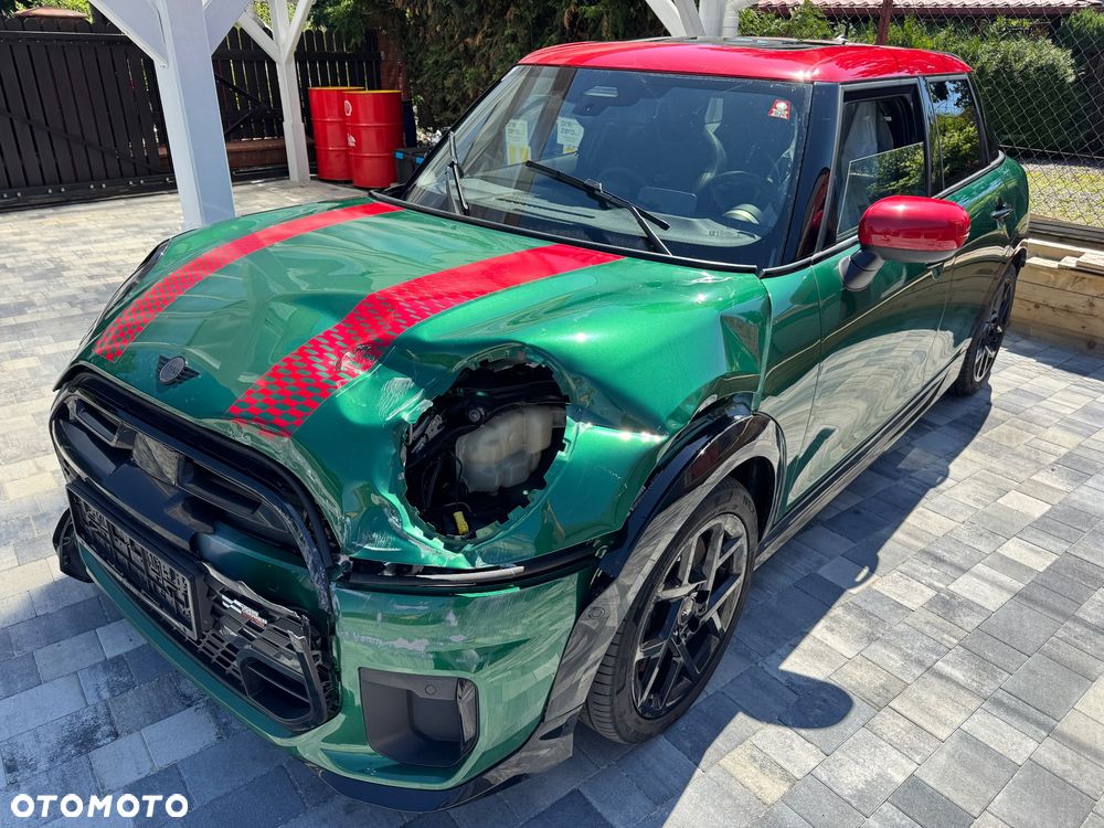 MINI Cooper S John Works Trim - 4