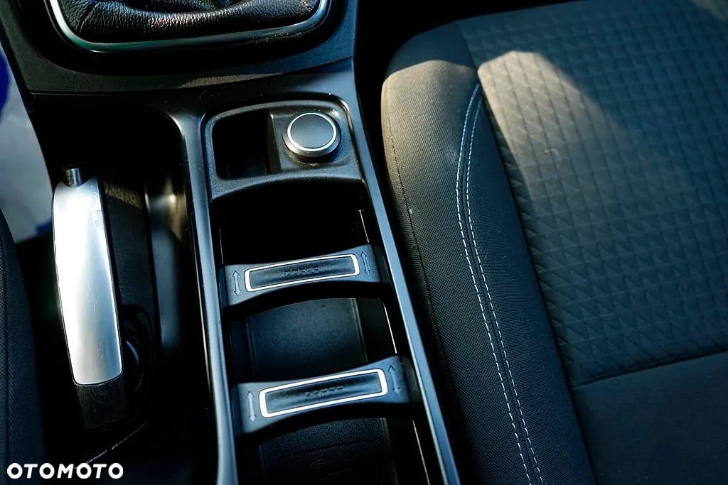 Ford C-MAX - 23