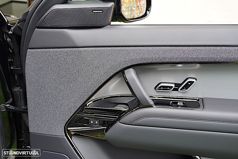 Land Rover Range Rover Sport 3.0 P460e Dynamic SE - 30