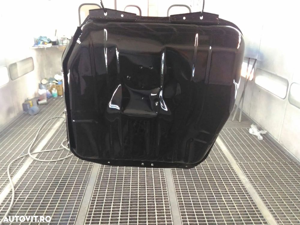 Mitsubishi Pajero - 22