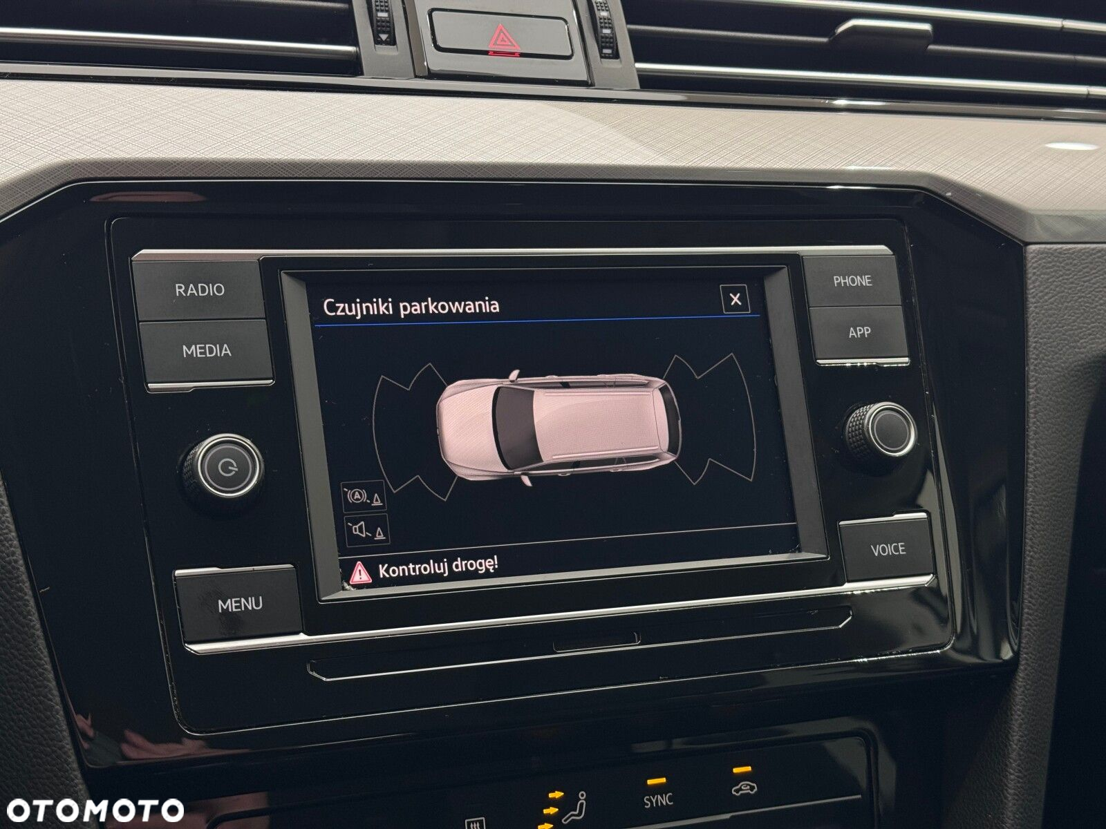 Volkswagen Passat 1.5 TSI EVO Business - 38