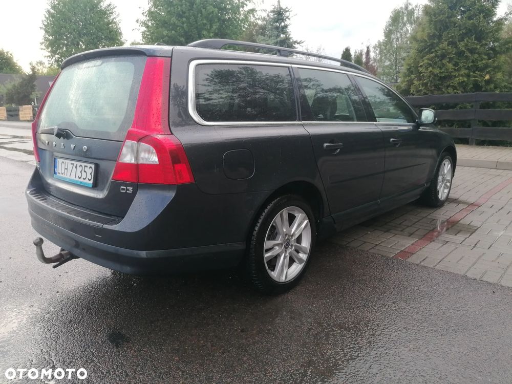 Volvo V70 D3 Summum - 4