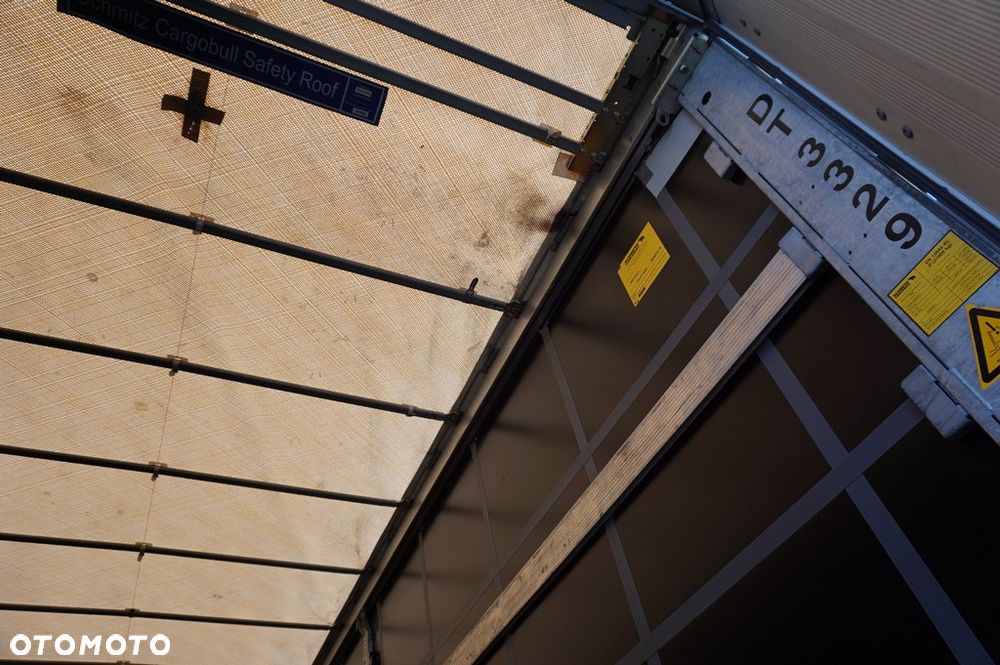 Schmitz Cargobull FIRANA * 2020 * - 11