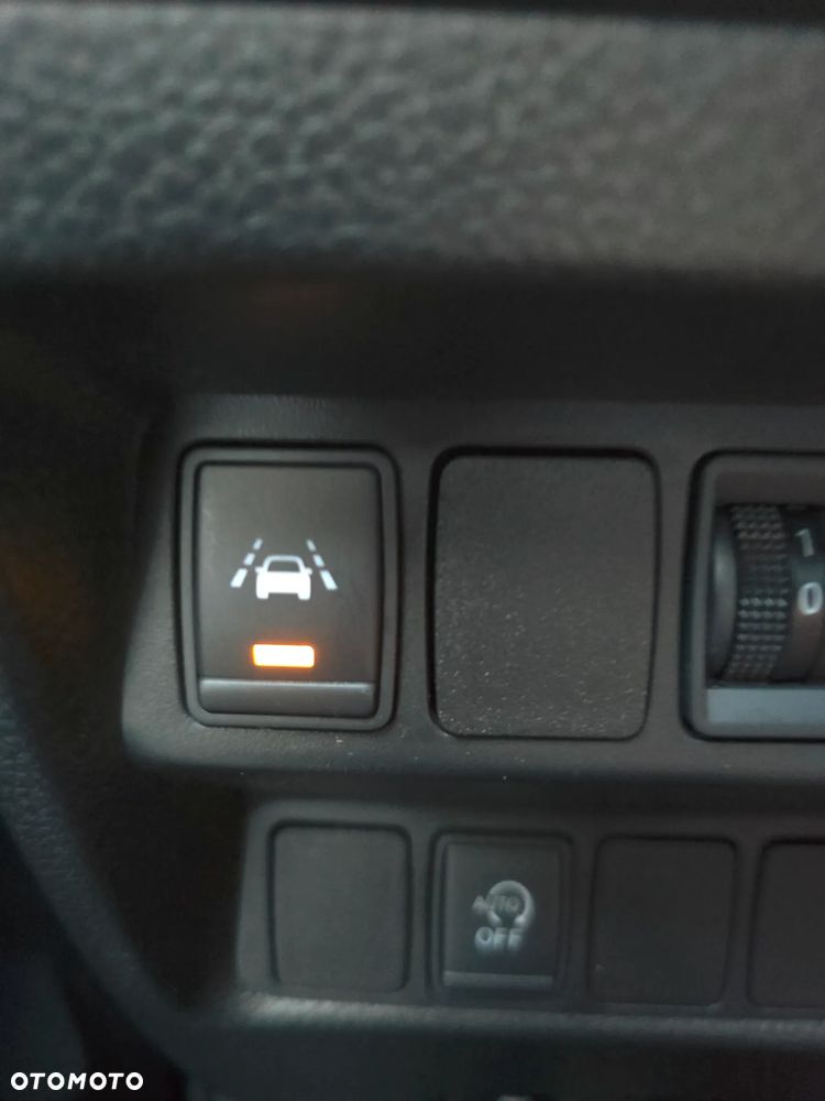 Nissan Qashqai 1.6 dCi Tekna S&S - 19