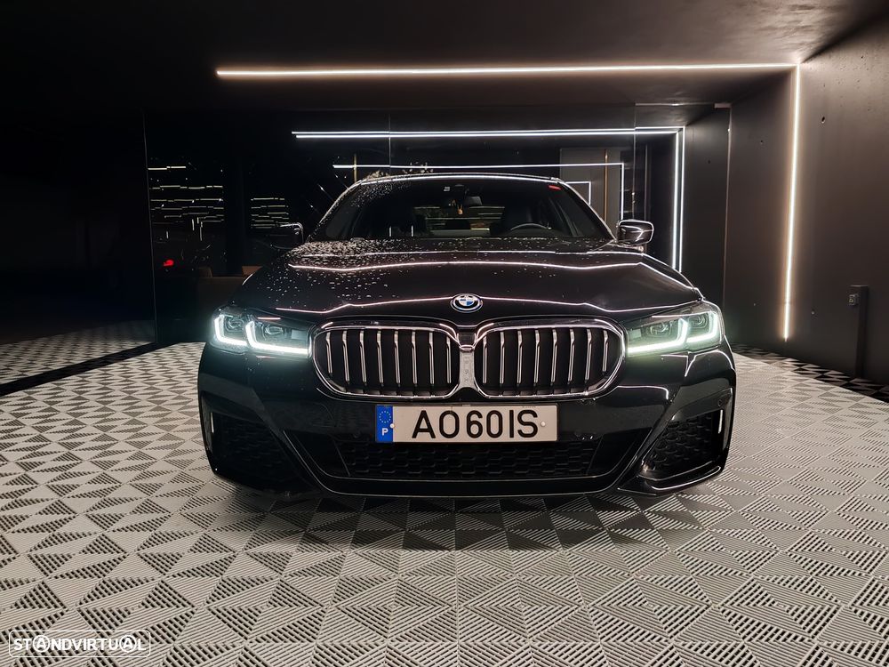 BMW 520 e Pack M - 6