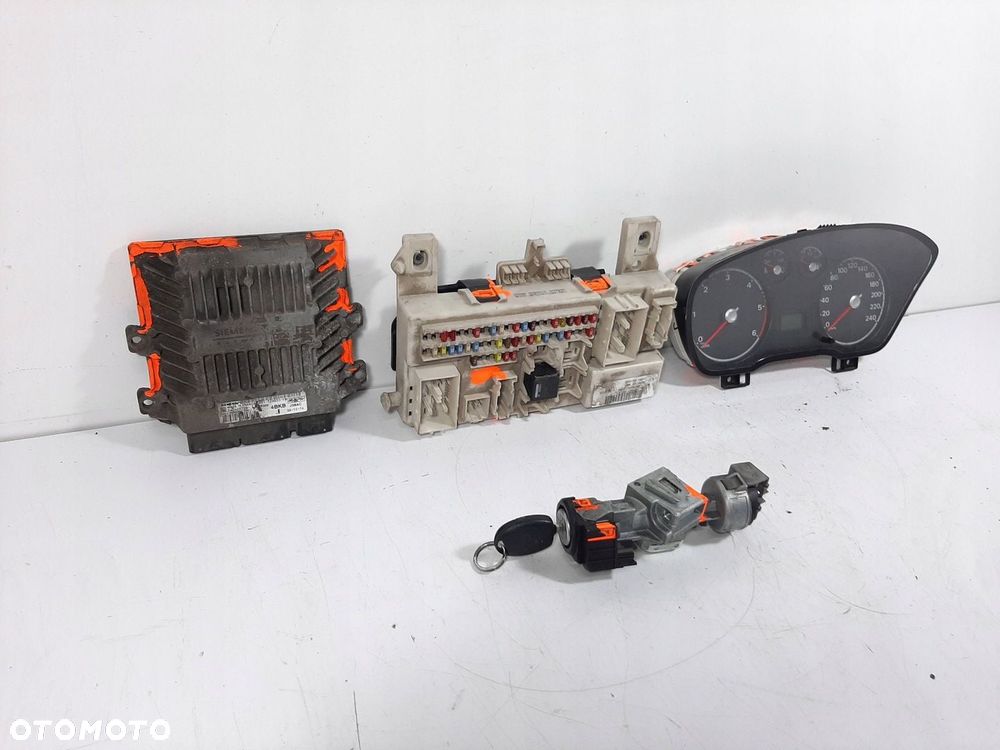 FORD FOCUS MK2 KOMBI 1.8TDCI 06R STEROWNIK SILNIKA ZESTAW 6M51-12A650-YB - 16