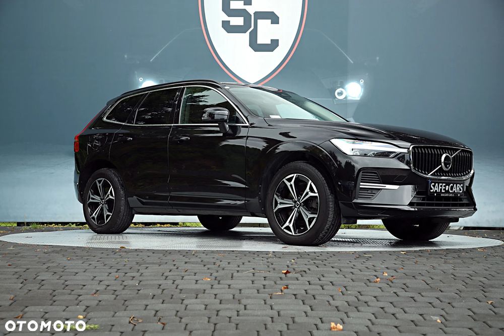 Volvo XC 60 B4 D AWD Momentum Pro - 14