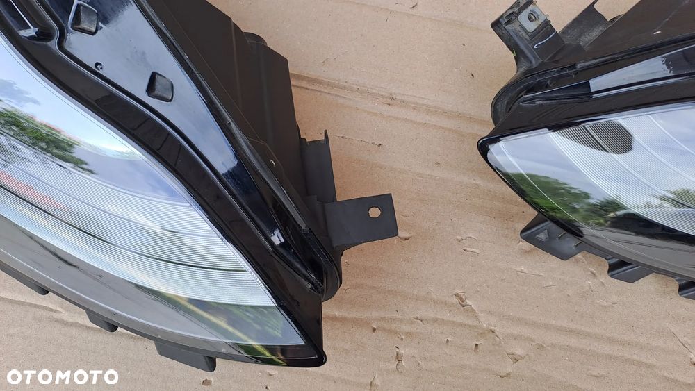 TESLA 3 LIFT PRAWA LEWA LAMPA 1514953-00-d 1514952-00-d KOMPLET - 9