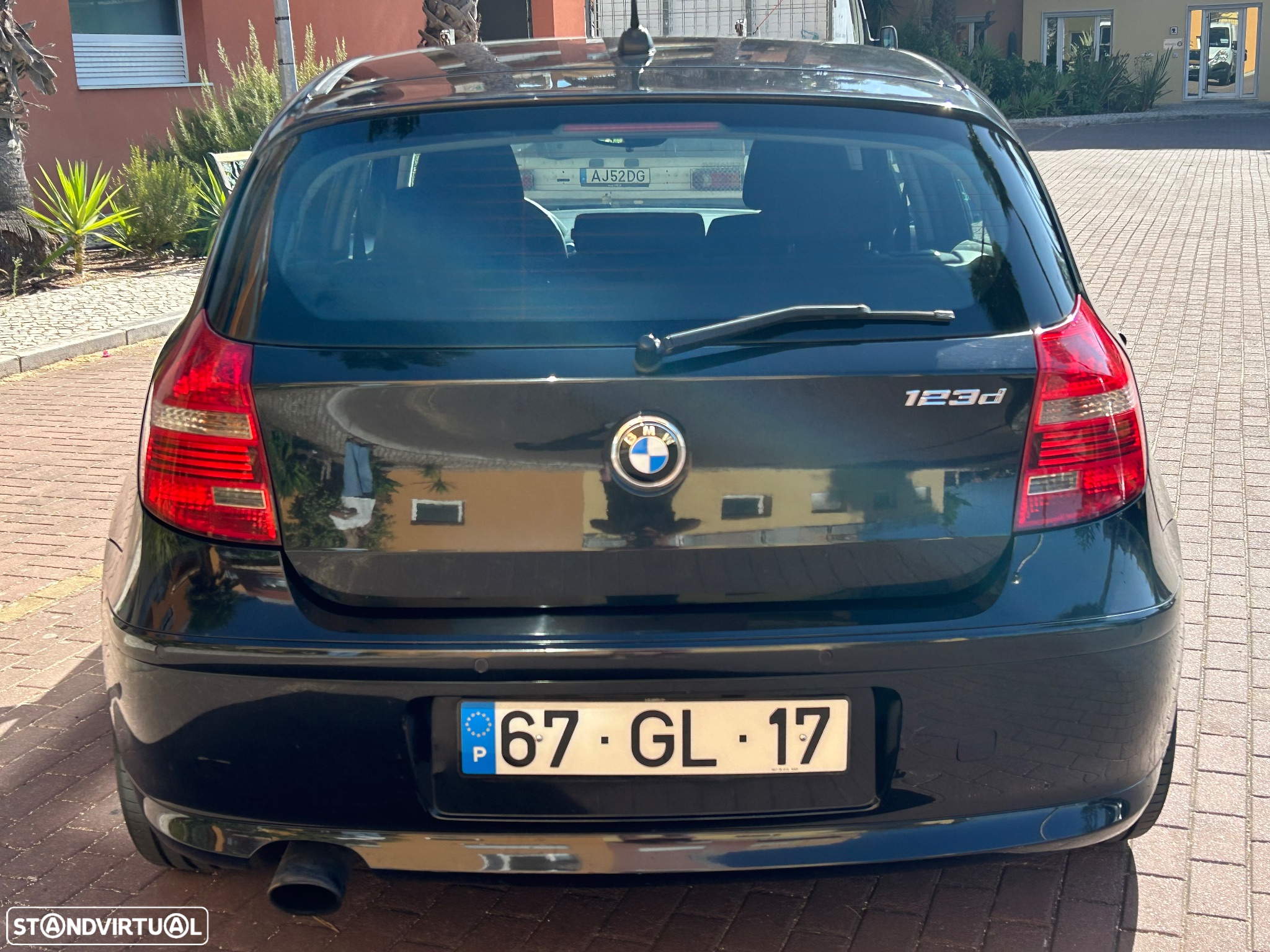 BMW 123 d - 7