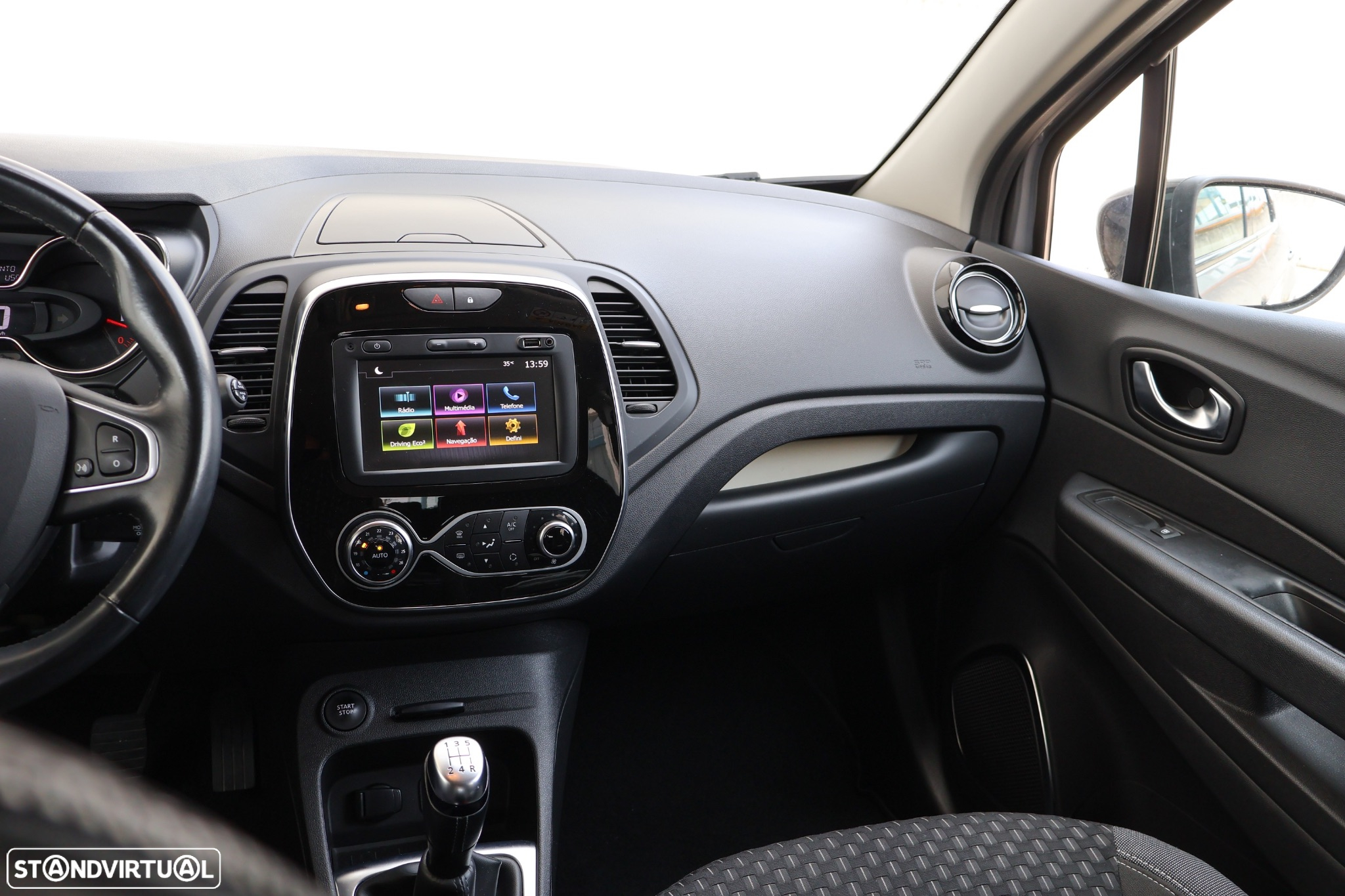 Renault Captur 0.9 TCE Exclusive - 9