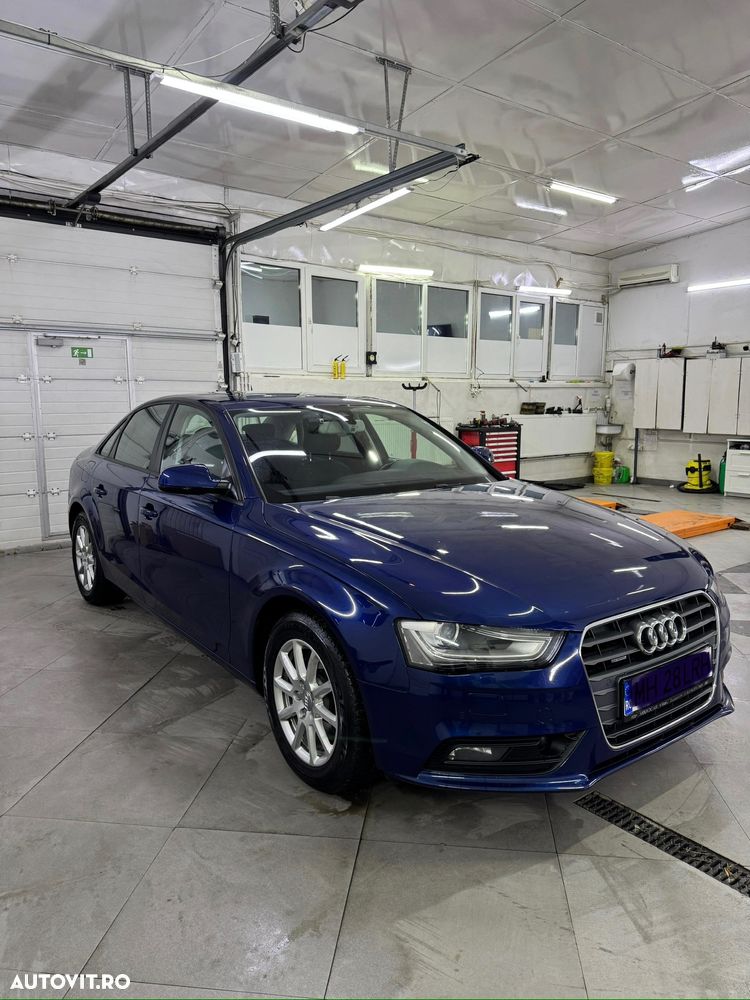 Audi A4 2.0 TDI S tronic quattro - 4