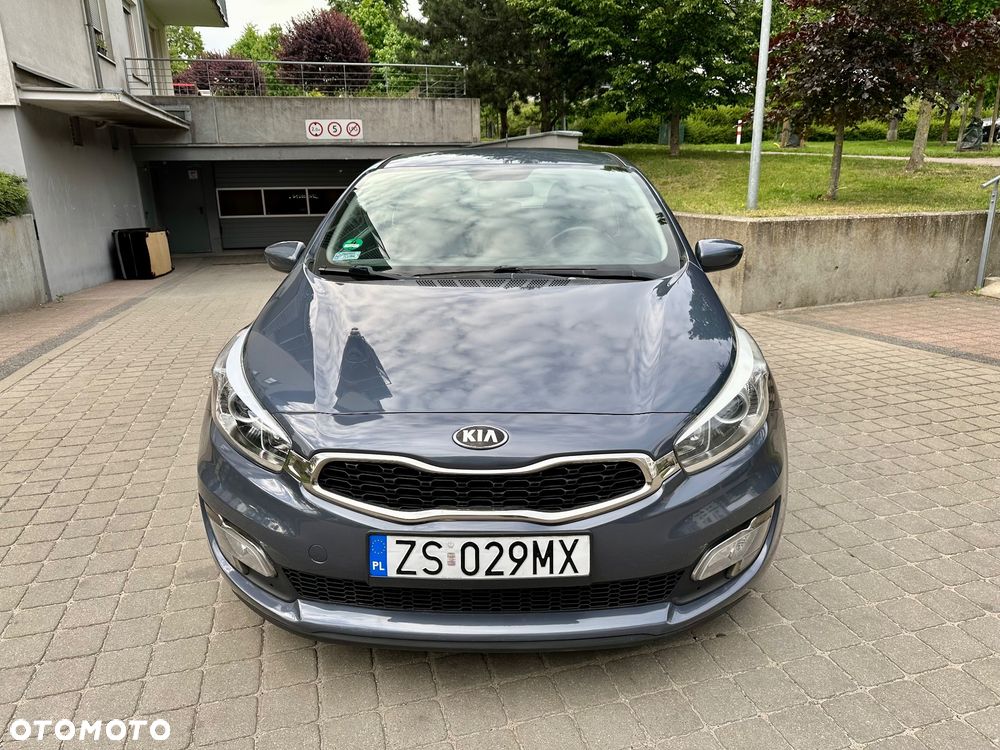Kia ProCeed - 2