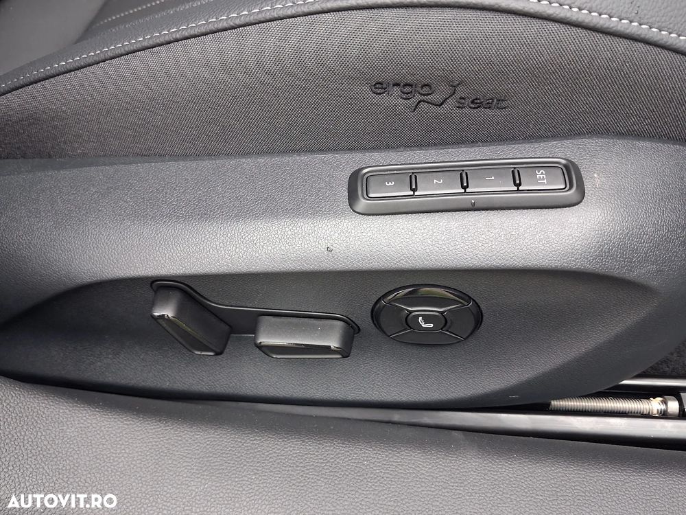 Skoda Superb 2.0 TSI 265 CP 4x4 DSG Sportline - 39