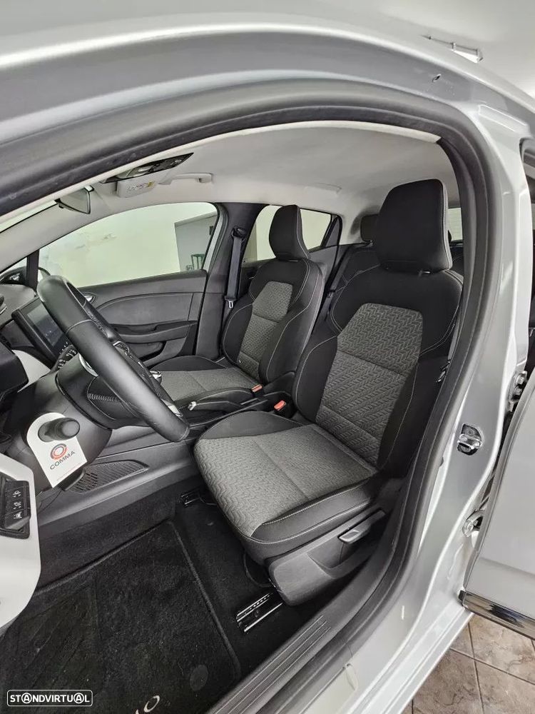 Renault Clio 1.0 TCe Limited Bi-Fuel - 29