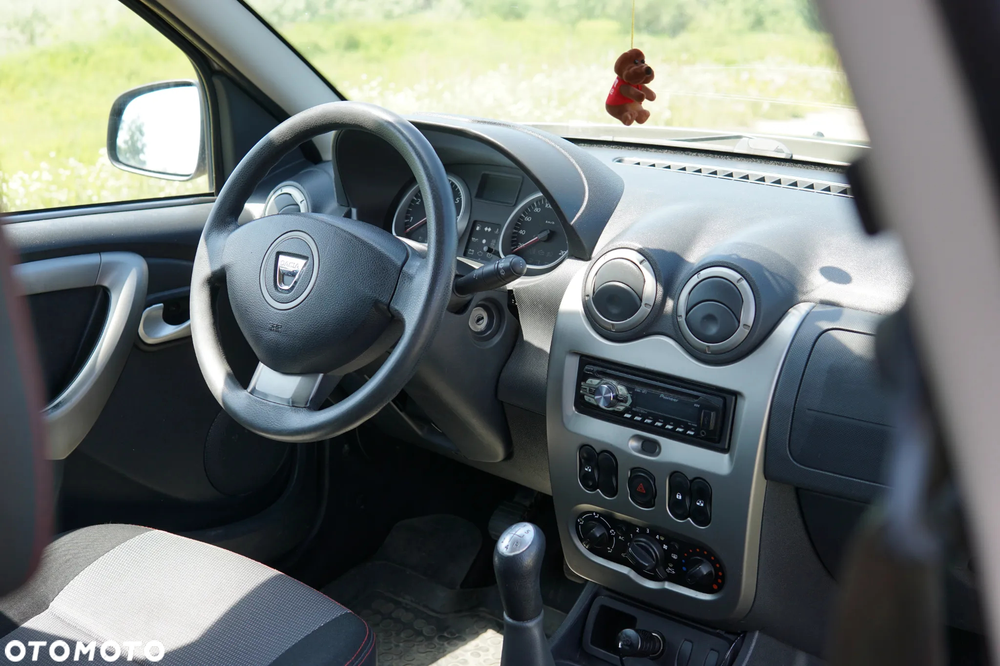 Dacia Duster 1.5 dCi Ambiance - 8