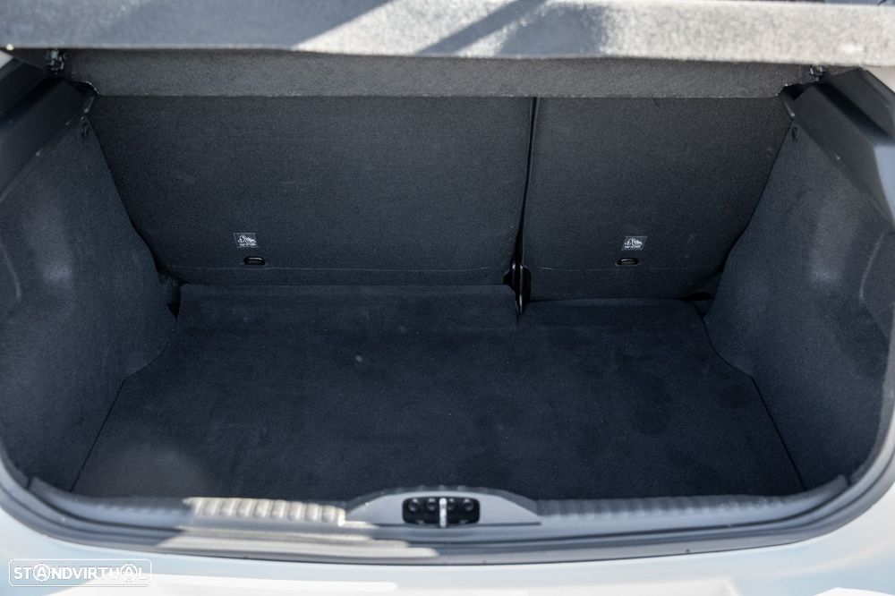 Citroën C3 1.2 PureTech Shine - 21