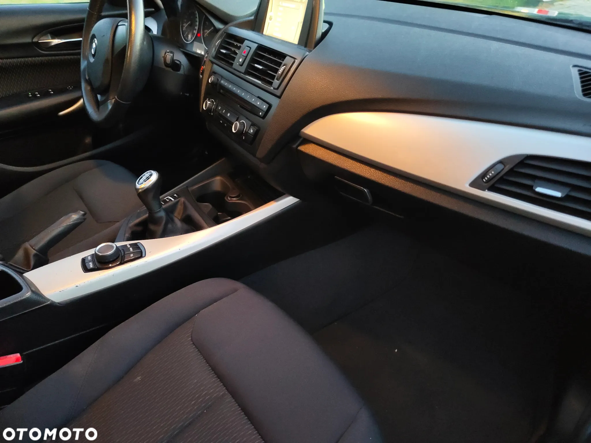 BMW Seria 1 116i - 18