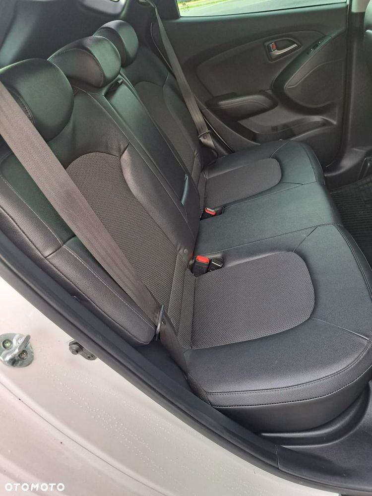 Hyundai ix35 2.0 CRDi 4WD Premium - 23