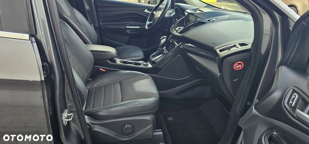 Ford Kuga - 9