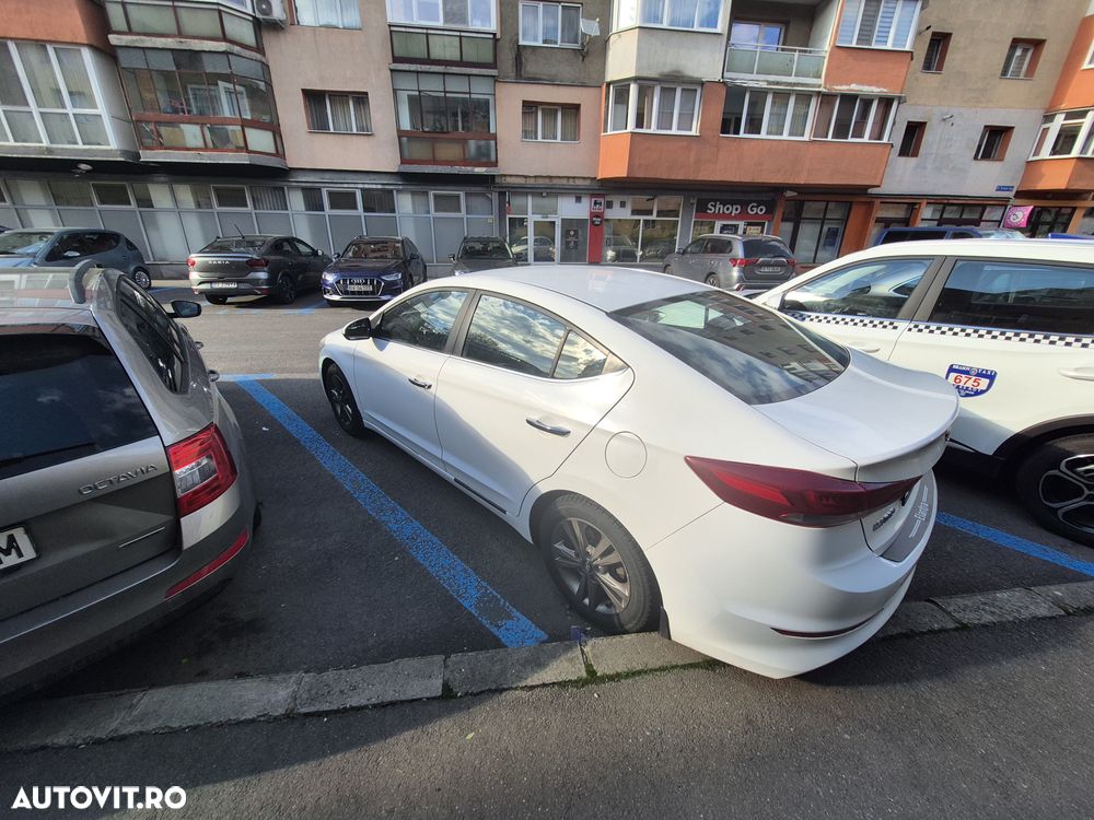 Hyundai Elantra 1.6 MPi Classic - 5