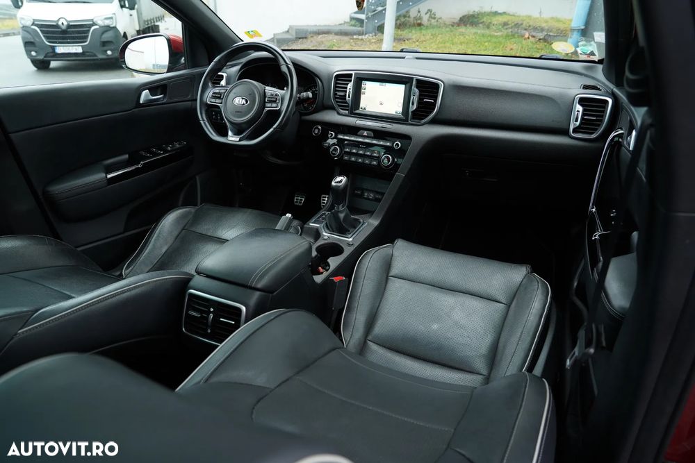 Kia Sportage - 12