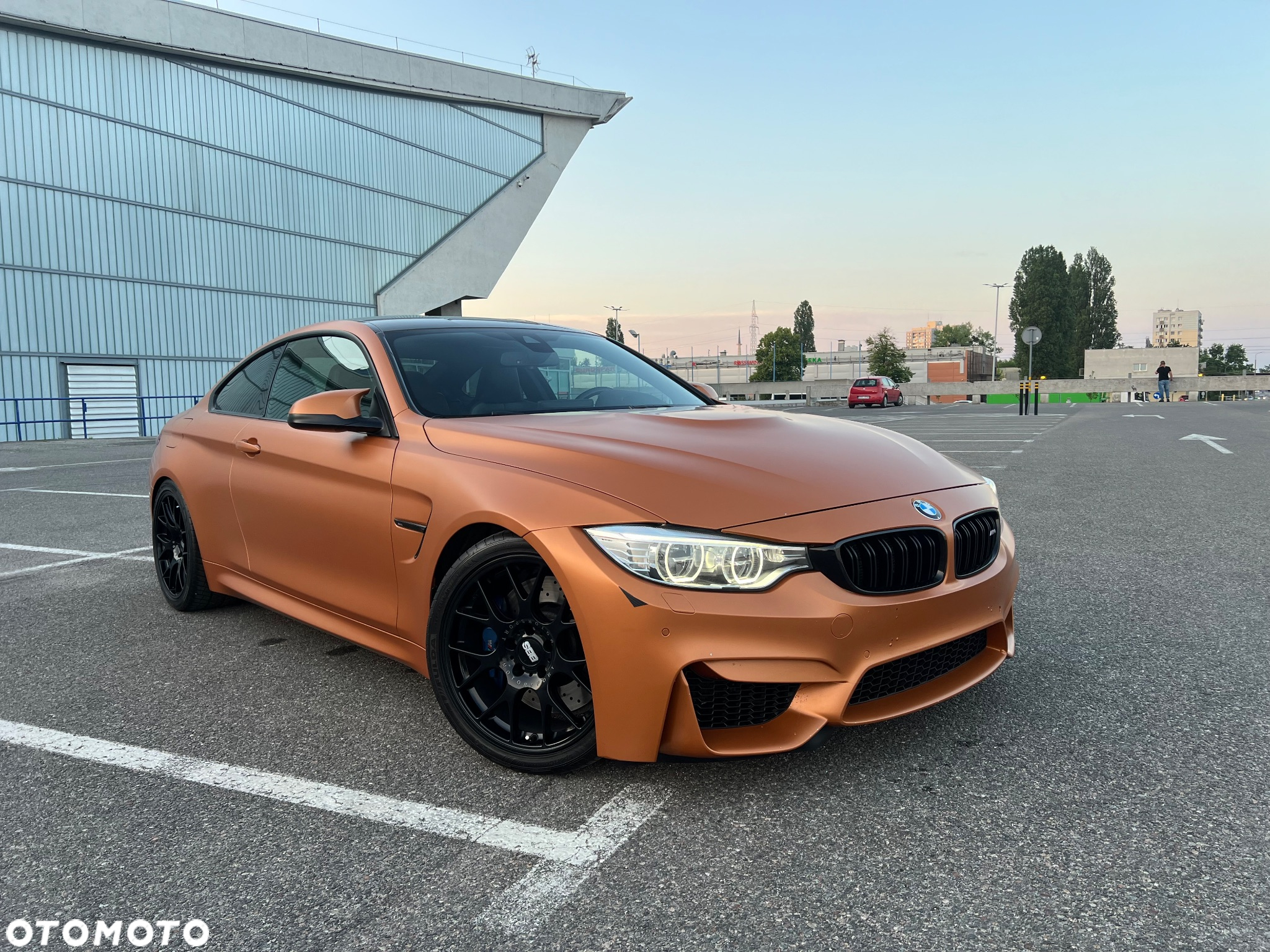 BMW M4 Coupe DKG - 4