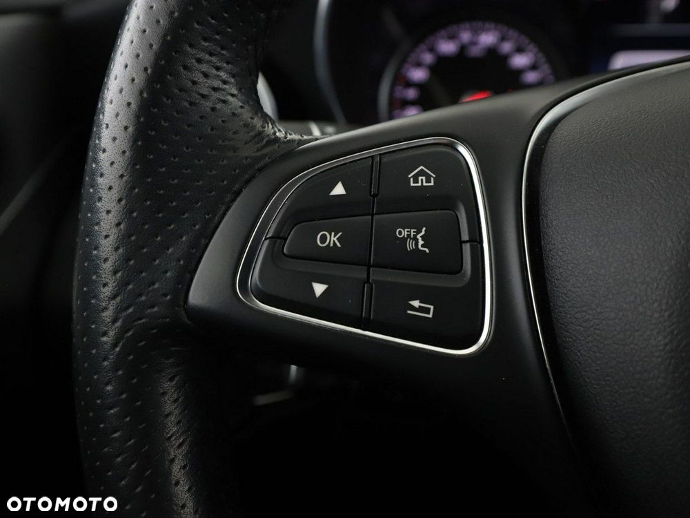 Mercedes-Benz Klasa C 200 9G-TRONIC Avantgarde - 32