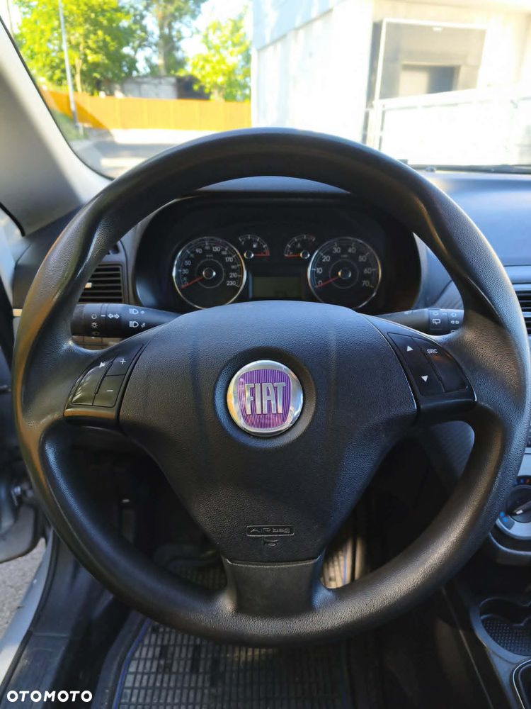 Fiat Grande Punto 1.4 8V Dynamic - 16