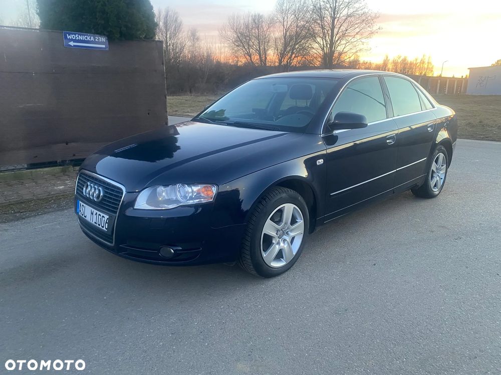 Audi A4 Limousine - 12