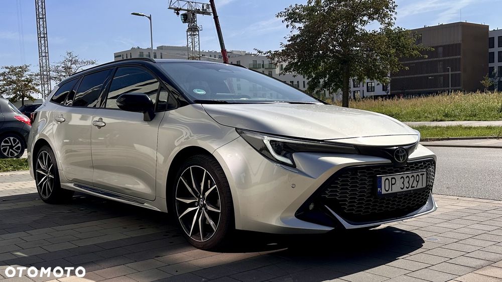 Toyota Corolla 2.0 Hybrid GR Sport Dynamic - 3