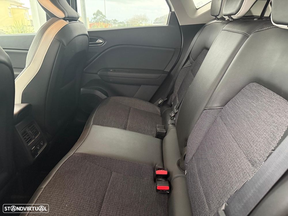 Renault Captur 1.0 TCe Exclusive - 47