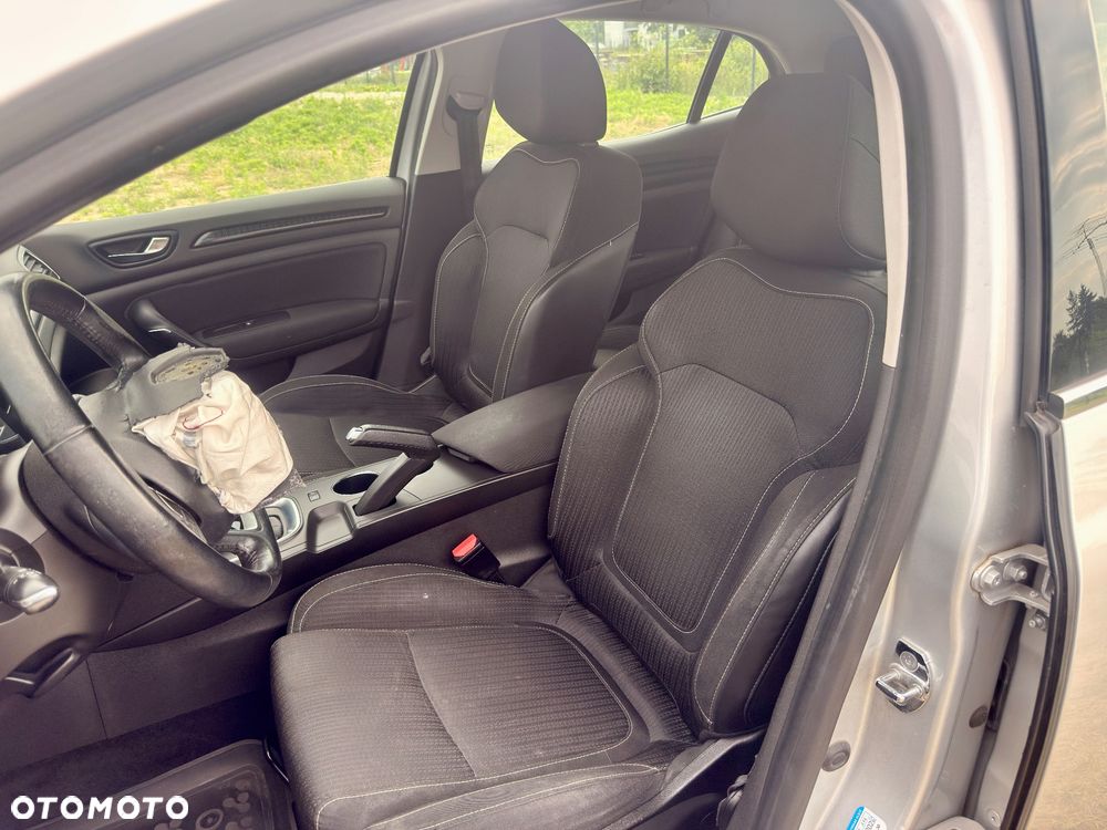 Renault Megane - 5