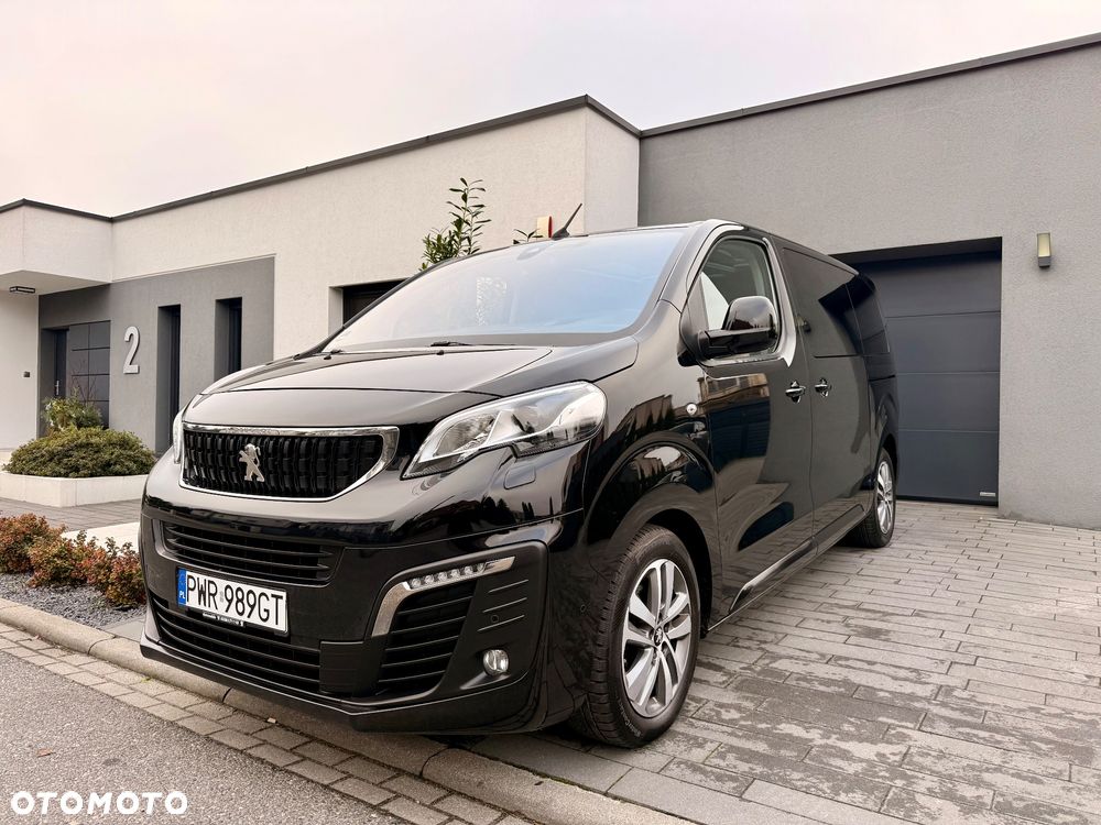 Peugeot Traveller - 2