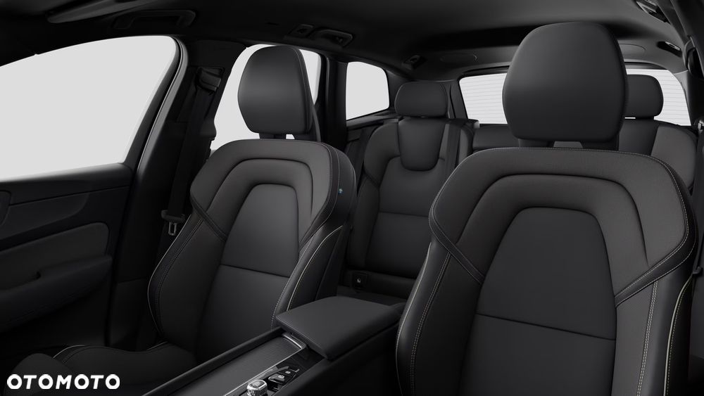 Volvo XC 60 T6 Plug-In Hybrid AWD Plus Black Edition - 7